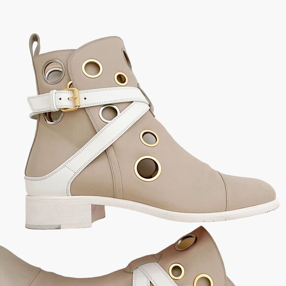 Christian Louboutin Scubabootie Boot EU 37 US 7 Beige Tan Grommet Flat Bootie - Picture 12 of 14